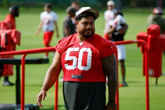 June 16, 2026, Tampa, Florida, USA: Tampa Bay Buccaneers nose tackle Vita Vea (50) watches teammates warm up during mandatory mini-camp at the AdventHealth Training Center in Tampa on Tuesday, June 16, 2026. Tampa USA - ZUMAs70_ 0859278529st Copyright: xJeffereexWoox