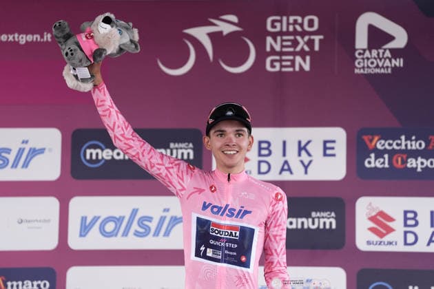 The pink jersey Belgium s Jasper Schoofs of Soudal Quick-Step Devo Team during Stage 3 of the Giro Next Gen 2026, from Sibari to Villa d Agri di Marsicovetere, Italy, Tuesday, June 16, 2026.  Copyright: xMassimoxPaolone LaPressex