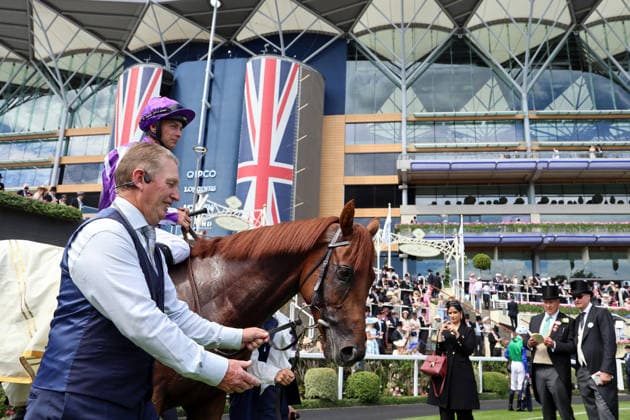 16.06.2026, Ascot, Windsor, GBR - Great Barrier Reef with Wayne Lordan up after winning the Coventry Stakes. Ascot racecourse. (Pferd, Jockey, Great Barrier Reef, Lordan, Sieg) 260616D527ROYAL_ASCOT.JPG