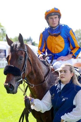 16.06.2026, Ascot, Windsor, GBR - Mission Central with Ryan Moore up after winning the King Charles III Stakes. Ascot racecourse. (Pferd, Jockey, Mission Central, Moore, Sieg) 260616D534ROYAL_ASCOT.JPG