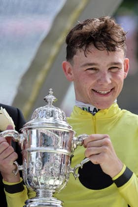 16.06.2026, Ascot, Windsor, GBR - Portrait of jockey Billy Loughnane after winning the St James s Palace Stakes. Ascot racecourse. (Jockey, Loughnane, Sieg, Portrait, Portraet) 260616D560ROYAL_ASCOT.JPG