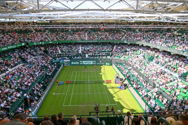Blick in die volle heristo-Arena, den Center Court ERRA WORTMANN Open 2026, Tennis, ATP, Tennis Herren Tennis Herren 500, Turnier, Hauptfeld, 16.06.2026, TERRA WORTMANN Open 2026, Tennis, ATP, Tennis Herren 500, Turnier, Hauptfeld, 16.06.2026 Halle
