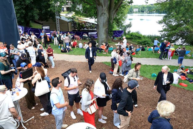 DEU, Tennis, BERLIN TENNIS OPEN 2026, 16.06.2026, Rot-Weiss Tennisanlage, Berlin, DEU, Tennis, BERLIN TENNIS OPEN 2026, im Bild Zuschauer, Besucher, Fans