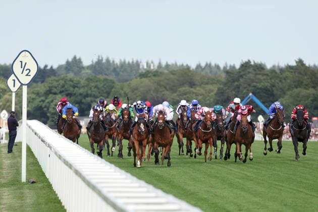 16.06.2026, Ascot, Windsor, GBR - Kizlyar with Joey Sheridan up wins the Ascot Stakes. Ascot racecourse. (Pferd, Jockey, Kizlyar, Sheridan, Sieg, Ziel, Zielankunft) 260616D565ROYAL_ASCOT.JPG