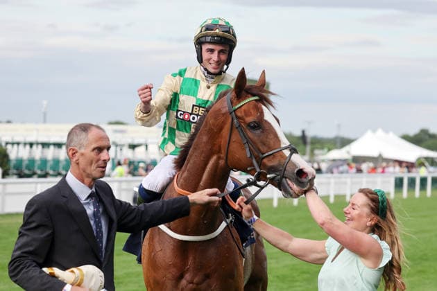 16.06.2026, Ascot, Windsor, GBR - Daiquiri Bay with Rossa Ryan up after winning the Copper Horse Stakes. Ascot racecourse. (Pferd, Jockey, Daiquiri Bay, Ryan, Sieg) 260616D590ROYAL_ASCOT.JPG