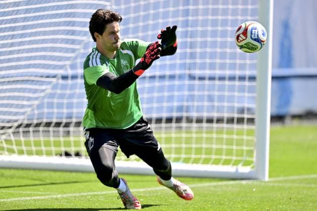 Belgium s goalkeeper Senne Lammens pictured during a training of Belgian national soccer team Red Devils, at the basecamp in Seattle, USA on Tuesday 16 June 2026, after their first game against Egypt at the FIFA World Cup, WM, Weltmeisterschaft, Fussball 2026. The match ended in a 1-1 draw. DIRKxWAEM  x177874896x