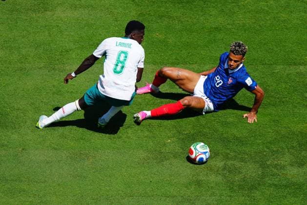 Lamine Camara of Senegal and DÃ sirÃ DouÃ of France France v Senegal, 2026 FIFA World Cup, WM, Weltmeisterschaft, Fussball Group I, Football, New York New Jersey Stadium, East Rutherford, New Jersey, USA - 16 Jun 2026East Rutherford New York New Jersey Stadium New Jersey (NJ) United States of America EDITORIAL USE ONLY No use with unauthorised audio, video, data, fixture lists, club league logos or live services. Online in-match use limited to 120 images, no video emulation. No use in betting, games or single club league player publications.  Copyright: xJavierxGarcia Shutterstockx 16928918ab