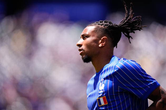 June 16, 2026, East Rutherford, New Jersey, United States: Michael Olise of France looks on during the FIFA World Cup, WM, Weltmeisterschaft, Fussball 2026 Group I match between France and Senegal at New York New Jersey Stadium on June 16, 2026 in East Rutherford, New Jersey. East Rutherford United States - ZUMAa181 20260616_zaa_a181_022 Copyright: xJosexBretonx