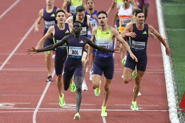 Peter Bol of Australia wins Ostrava 1000m in 2:15.13 in a race that saw FOUR new national records! during the Golden Spike Ostrava 2026 - World Athletics Continental Tour Gold, in Ostrava, Czech Republic, on June 16, 2026. (CTKxPhoto PetrxSznapka) CTKPhotoP2026061609065  CTKPhotoP2026061609065