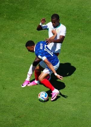 Kylian MbappÃ of France France v Senegal, 2026 FIFA World Cup, WM, Weltmeisterschaft, Fussball Group I, Football, New York New Jersey Stadium, East Rutherford, New Jersey, USA - 16 Jun 2026East Rutherford New York New Jersey Stadium New Jersey (NJ) United States of America EDITORIAL USE ONLY No use with unauthorised audio, video, data, fixture lists, club league logos or live services. Online in-match use limited to 120 images, no video emulation. No use in betting, games or single club league player publications.  Copyright: xJavierxGarcia Shutterstockx 16928918ak