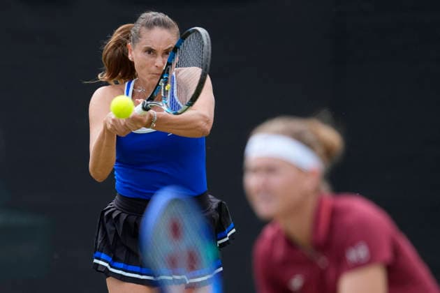 Lexus Nottingham Open - Day Two Alexandra Panova competes during the Round of 16 doubles match at the 2026 Lexus Nottingham Open Women s tennis tournament at the Nottingham Tennis Centre in Nottingham, England, on June 16, 2026. Nottingham Great Britain United Kingdom  Copyright: xOwenxHammondx originalFilename:hammond-notitle260616_npdGm.jpg