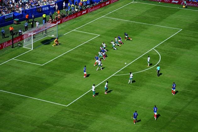 Ousmane DembÃ lÃ of France takes a free kick France v Senegal, 2026 FIFA World Cup, WM, Weltmeisterschaft, Fussball Group I, Football, New York New Jersey Stadium, East Rutherford, New Jersey, USA - 16 Jun 2026East Rutherford New York New Jersey Stadium New Jersey (NJ) United States of America EDITORIAL USE ONLY No use with unauthorised audio, video, data, fixture lists, club league logos or live services. Online in-match use limited to 120 images, no video emulation. No use in betting, games or single club league player publications.  Copyright: xJavierxGarcia Shutterstockx 16928918av
