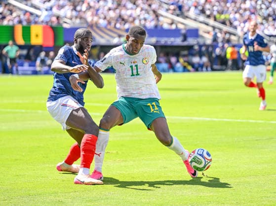 Dayot Upamecano (France) and Nicolas Jackson (Senegal) battle for the ball during the FIFA World Cup, WM, Weltmeisterschaft, Fussball 2026 Group I match between France and Senegal at New York New Jersey Stadium on June 16, 2026 in East Rutherford, United States. (Photo by Harry Langer DeFodi Images) -