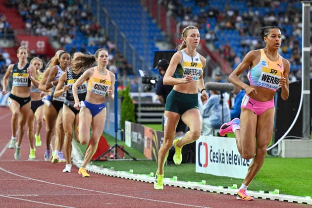 From left front Femke Broeders-Bol of Netherlands and Audrey Werro of Switzerland compete during the 800m of the Golden Spike Ostrava 2026 - World Athletics Continental Tour Gold, in Ostrava, Czech Republic, on June 16, 2026. (CTKxPhoto JaroslavxOzana) CTKPhotoP2026061609519  CTKPhotoP2026061609519