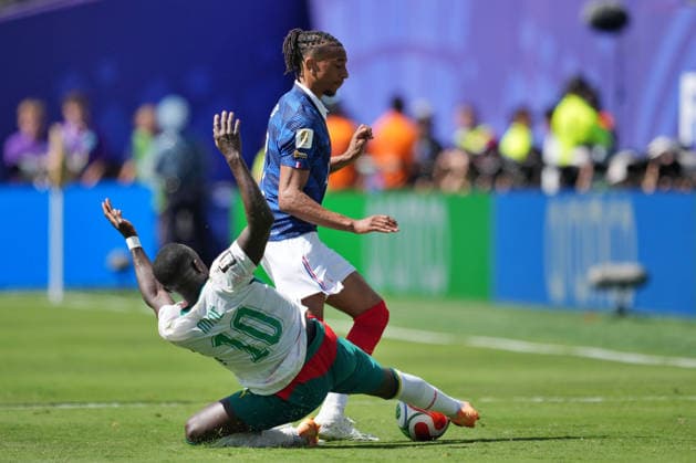 IPA85759288 - Sadio Mané of Senegal in action against Jules Koundé of France during the France vs. Senegal FIFA World Cup, WM, Weltmeisterschaft, Fussball match in New York, USA, on June 16, 2026  Copyright: xEmmanuelexMastrodonato IPAxSportx xx 85759288