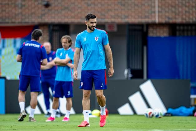 DALLAS - Josip Sutalo of Croatia during the 2026 World Cup, Croatia training at Washburne Soccer and Track Stadium on June 16, 2026 in Dallas, United States. (Photo by Stefan Koops EYE4IMAGES DeFodi Images) -