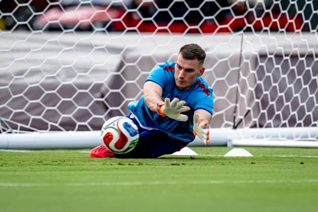 DALLAS - Croatia goalkeeper Dominik Livakovic during the 2026 World Cup, Croatia training at Washburne Soccer and Track Stadium on June 16, 2026 in Dallas, United States. (Photo by Stefan Koops EYE4IMAGES DeFodi Images) -