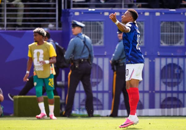 June 16, 2026, East Rutherford, New Jersey, United States: Kylian Mbappe of France celebrates a goal during the FIFA World Cup, WM, Weltmeisterschaft, Fussball 2026 Group I match between France and Senegal at New York New Jersey Stadium on June 16, 2026 in East Rutherford, New Jersey. East Rutherford United States - ZUMAa181 20260616_zaa_a181_035 Copyright: xJosexBretonx