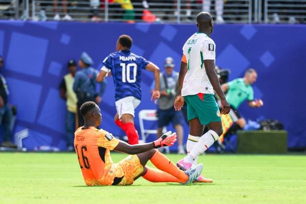 RECORD DATE NOT STATED FIFA World Cup, WM, Weltmeisterschaft, Fussball 2026 - Group I - France v Senegal Edouard Mendy Goalkeeper of Senegal during the match between France and Senegal in the first round of Group I of the 2026 FIFA World Cup group stage at New York New Jersey Stadium, in East Rutherford, United States, on Tuesday, June 16, 2026.(Foto: William Volcov Brazil Photo Press IMAGO) Sports East Rutherford NJ United States of America Copyright: xWILLIAMxVOLCOVx