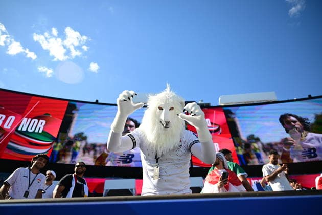 Iraq v Norway - FIFA World Cup, WM, Weltmeisterschaft, Fussball 2026 - Group I FOXBOROUGH, UNITED STATES - JUNE 16: Fans gather prior to 2026 FIFA World Cup First Stage Group I match between Iraq and Norway at Gillette Stadium (Boston Stadium) in Foxborough, Massachusetts, United States on June 16, 2026. Abdulhamid Hosbas Anadolu Massachusetts United States. Editorial use only. Please get in touch for any other usage.  Copyright: x2026xAnadoluxAbdulhamidxHosbasx