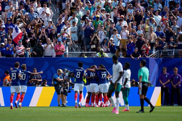 Players of France seen celebrating after scoring goal during FIFA World Cup, WM, Weltmeisterschaft, Fussball 2026 game between national teams of France and Senegal (Edmund Wong Ball Raw Images) New Jersey Monterrey Stadium USA Copyright: xEdmundxWongx edmungwong_france_senegal_2526_3-2