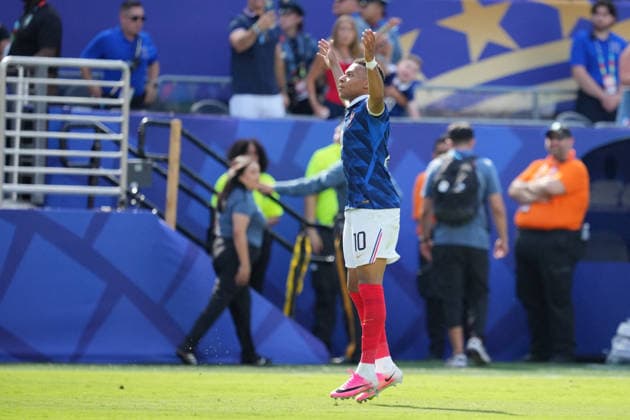 SOCCER - FIFA World Cup, WM, Weltmeisterschaft, Fussball - France vs. Senegal Photo by IPA ABACAPRESS.COM85760766 - Kylian Mbappé of France celebrates after scoring a goal during the France vs. Senegal FIFA World Cup match in New York, USA, on June 16, 2026 New York  Copyright: xIPAxSport ABACAx