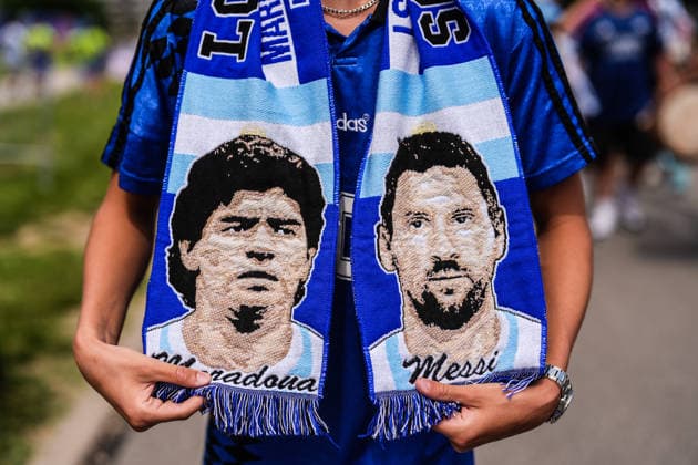 Argentina fans gather in Kansas City ahead of Algeria match KANSAS CITY, UNITED STATES - JUNE 16: Fans gather in downtown Kansas City ahead of the 2026 FIFA World Cup, WM, Weltmeisterschaft, Fussball Group J match between Argentina and Algeria in Kansas City, United States, on June 16, 2026. Hakan Akgün Anadolu Kansas City United States. Editorial use only. Please get in touch for any other usage.  Copyright: x2026xAnadoluxHakanxAkgünx