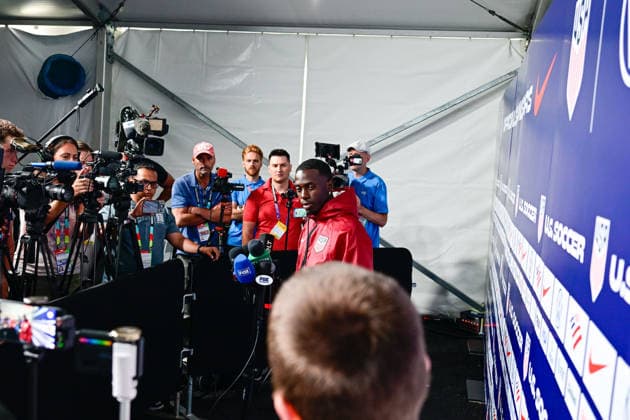 CA: USMNT Holds Media Day Ahead of Australia Match in Irvine, USA - 16 Jun 2026 Tim Weah (21) of the United States Men s national team, Nationalteam speaks during a press conference, PK, Pressekonferenz at Great Park ahead of the team s FIFA World Cup, WM, Weltmeisterschaft, Fussball 2026 Group D match against Australia at SoFi Stadium. Irvine United States Copyright: xWestonxHancockx xSOPAxImagesx Weston Hancock June 16 - 1474