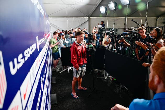 CA: USMNT Holds Media Day Ahead of Australia Match in Irvine, USA - 16 Jun 2026 Sebastian Berhalter (14) of the United States Men s national team, Nationalteam speaks during a press conference, PK, Pressekonferenz at Great Park ahead of the team s FIFA World Cup, WM, Weltmeisterschaft, Fussball 2026 Group D match against Australia at SoFi Stadium. Irvine United States Copyright: xWestonxHancockx xSOPAxImagesx Weston Hancock June 16 - 1491