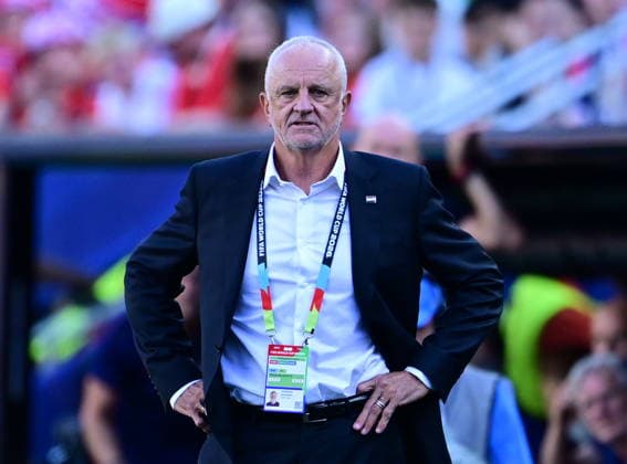 Iraq v Norway - FIFA World Cup, WM, Weltmeisterschaft, Fussball 2026 - Group I FOXBOROUGH, UNITED STATES - JUNE 16: Graham Arnold, head coach of Iraq follows the 2026 FIFA World Cup First Stage Group I match between Iraq and Norway at Gillette Stadium (Boston Stadium) in Foxborough, Massachusetts, United States on June 16, 2026. Abdulhamid Hosbas Anadolu Massachusetts United States. Editorial use only. Please get in touch for any other usage.  Copyright: x2026xAnadoluxAbdulhamidxHosbasx