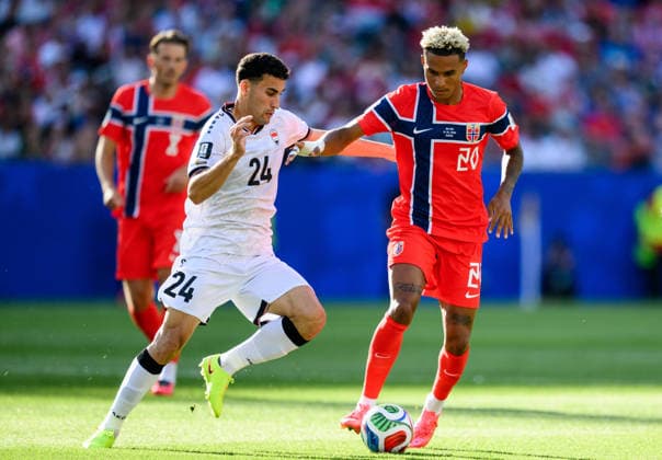 260616 Zaid Ismael Khaleel Al-Dulaimi of Iraq and Antonio Nusa of Norway during the FIFA World Cup, WM, Weltmeisterschaft, Fussball 2026 group stage football match between Iraq and Norway on June 16, 2026 in Foxborough. Photo: Jon Olav Nesvold BILDBYRAN COP 217 VG0955 bbeng fotboll football soccer fotball vm fotbolls-vm fotball-vm fotbolls-vm 2026 fifa world cup 2026 norge norway iraq irak