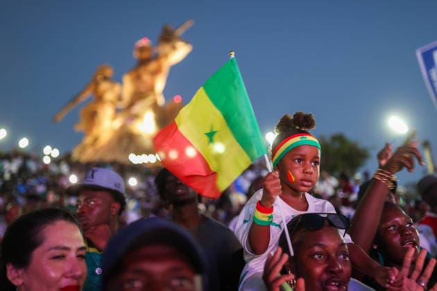 Senegal fans watch team s World Cup debut on giant screen DAKAR, SENEGAL - JUNE 16: Senegal fans watch their national team, Nationalteam s 2026 FIFA World Cup, WM, Weltmeisterschaft, Fussball Group I match against France on a giant screen set up at the African Renaissance Monument in Dakar, Senegal, on June 16, 2026. Hundreds of supporters gathered at the square ahead of kickoff, waving Senegalese flags and wearing national team jerseys as they followed the match. Cem Ozdel Anadolu Dakar Senegal. Editorial use only. Please get in touch for any other usage.  Copyright: x2026xAnadoluxCemxOzdelx