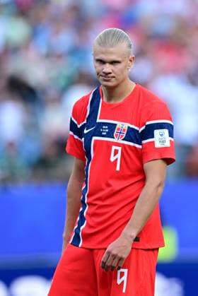 Iraq v Norway - FIFA World Cup, WM, Weltmeisterschaft, Fussball 2026 - Group I FOXBOROUGH, UNITED STATES - JUNE 16: Erling Haaland (9) of Norway celebrates after scoring a goal during the 2026 FIFA World Cup First Stage Group I match between Iraq and Norway at Gillette Stadium (Boston Stadium) in Foxborough, Massachusetts, United States on June 16, 2026. Abdulhamid Hosbas Anadolu Massachusetts United States. Editorial use only. Please get in touch for any other usage.  Copyright: x2026xAnadoluxAbdulhamidxHosbasx