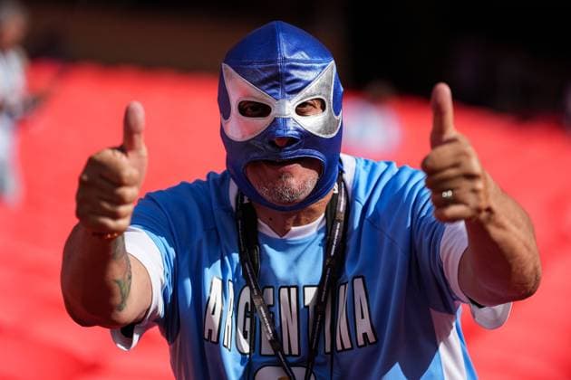 Argentina fan in the Kansas City Stadium Argentina v Algeria, 2026 FIFA World Cup, WM, Weltmeisterschaft, Fussball Group J, Football, Kansas City Stadium, Kansas, Missouri, USA - 16 Jun 2026Kansas Kansas City Stadium Missouri (MO) United States of America EDITORIAL USE ONLY No use with unauthorised audio, video, data, fixture lists, club league logos or live services. Online in-match use limited to 120 images, no video emulation. No use in betting, games or single club league player publications.  Copyright: xIsmaelxAdnan Shutterstockx 16929214c
