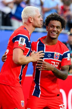 260616 Julian Ryerson and Oscar Bobb of Norway celebrate after 1-3 during the FIFA World Cup, WM, Weltmeisterschaft, Fussball 2026 group stage football match between Iraq and Norway on June 16, 2026 in Foxborough. Photo: Jon Olav Nesvold BILDBYRAN COP 217 VG0955 bbeng fotboll football soccer fotball vm fotbolls-vm fotball-vm fotbolls-vm 2026 fifa world cup 2026 norge norway iraq irak jubel