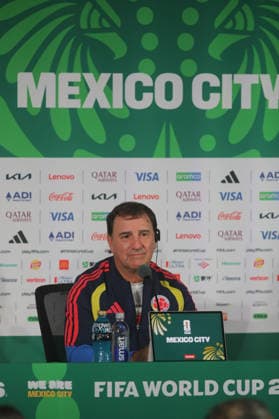 Colombia v Uzbekistan FIFA World Cup, WM, Weltmeisterschaft, Fussball 2026 Group K press conference, PK, Pressekonferenz Head Coach of Colombia national soccer team Nestor Lorenzo speaks during a press conference ahead of the FIFA World Cup Group K first-round match between Colombia and Uzbekistan at Mexico City Stadium. on June 16, 2026 in Mexico City, Mexico. (Photo by Ian Robles Eyepix Group) Copyright: xIanxRobles xEyepixxGroupx EL_16062026_187358JPEG