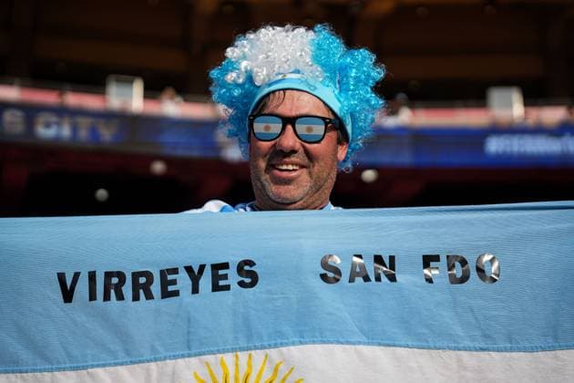 Argentina fan in the Kansas City Stadium Argentina v Algeria, 2026 FIFA World Cup, WM, Weltmeisterschaft, Fussball Group J, Football, Kansas City Stadium, Kansas, Missouri, USA - 16 Jun 2026Kansas Kansas City Stadium Missouri (MO) United States of America EDITORIAL USE ONLY No use with unauthorised audio, video, data, fixture lists, club league logos or live services. Online in-match use limited to 120 images, no video emulation. No use in betting, games or single club league player publications.  Copyright: xIsmaelxAdnan Shutterstockx 16929214t