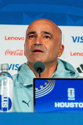 FIFA Fussball Weltmeisterschaft 2026, Gruppe K, Spiel 1, Portugal vs. DR Kongo, 17.06.2026 im NRG Stadium in Houton, Texas Pressekonferenz mit Bruno Fernandes und Roberto Martinez