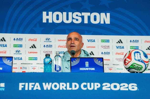 FIFA Fussball Weltmeisterschaft 2026, Gruppe K, Spiel 1, Portugal vs. DR Kongo, 17.06.2026 im NRG Stadium in Houton, Texas Pressekonferenz mit Bruno Fernandes und Roberto Martinez