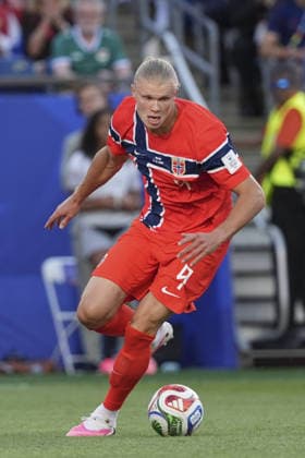 Erling Haaland of Norway controls the ball during the Group I match of the 2026 FIFA World Cup, WM, Weltmeisterschaft, Fussball between Iraq and Norway, at Boston Stadium, on June 16, 2026. Richard Callis Fotoarena (Richard Callis SPP)  Copyright: xRichardxCallisx xSPPx spp-en-RiCa-2963392