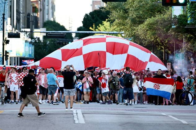 Dallas, 160626. Numerous Croatian fans gathered at the American-Croatian Friendship Parade, which started from Civic Garden to Ferris Plaza. The event was organized before the match of the Croatian national football team. Photo: Boris Kovacev CROPIX Copyright: xxBorisxKovacevx navijaci_dallas39-160626