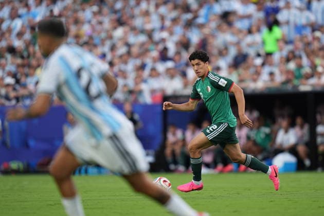 Argentina v Algeria - FIFA World Cup, WM, Weltmeisterschaft, Fussball 2026 - Group J KANSAS CITY, UNITED STATES - JUNE 16: Ibrahim Maza of Algeria in action during the 2026 FIFA World Cup First Stage Group J match between Argentina and Algeria at Arrowhead Stadium (Kansas City Stadium) in Kansas City, Missouri, United States on June 16, 2026. Hakan Akgun Anadolu Missouri United States. Editorial use only. Please get in touch for any other usage.  Copyright: x2026xAnadoluxHakanxAkgunx