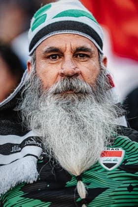 Fußball Herren FIFA Fußball-Weltmeisterschaft 2026 Gruppe I Irak vs. Norwegen 16.06.2026 Ein Fan von Irak Boston Boston Stadium Massachusetts United States of America *** Mens Soccer 2026 FIFA World Cup Group I Iraq vs. Norway June 16, 2026 An Iraq fan in Boston, Boston Stadium, Massachusetts, United States of America,detected_source_language