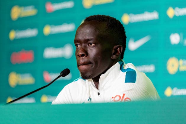 SOCCER AUSTRALIA TRAINING, Socceroos player Awer Mabil seen during a press conference, PK, Pressekonferenz at the Oakland Roots Sports Club in Alameda, California, United States, Tuesday, June 16, 2026. ( NO ARCHIVING Alameda California United States  Copyright: xJasonxHenryx 20260617121824923344