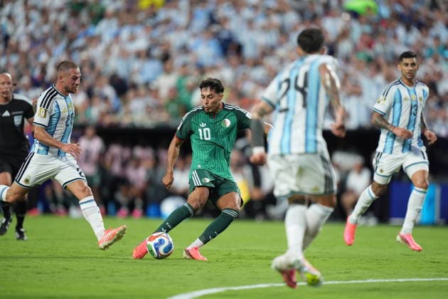 Argentina v Algeria - FIFA World Cup, WM, Weltmeisterschaft, Fussball 2026 - Group J KANSAS CITY, UNITED STATES - JUNE 16: Fares Chaibi of Algeria in action during the 2026 FIFA World Cup First Stage Group J match between Argentina and Algeria at Arrowhead Stadium (Kansas City Stadium) in Kansas City, Missouri, United States on June 16, 2026. Hakan Akgun Anadolu Missouri United States. Editorial use only. Please get in touch for any other usage.  Copyright: x2026xAnadoluxHakanxAkgunx