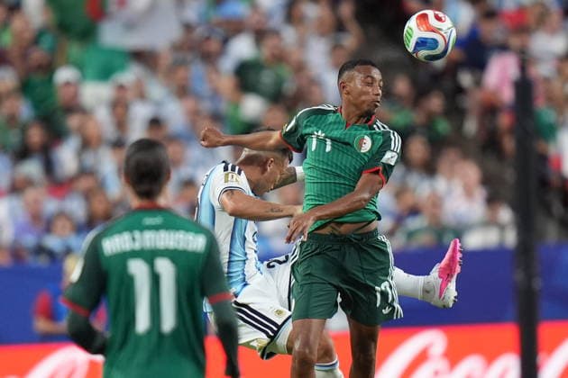 Argentina v Algeria - FIFA World Cup, WM, Weltmeisterschaft, Fussball 2026 - Group J KANSAS CITY, UNITED STATES - JUNE 16: Rafik Belghali (17) of Algeria in action during the 2026 FIFA World Cup First Stage Group J match between Argentina and Algeria at Arrowhead Stadium (Kansas City Stadium) in Kansas City, Missouri, United States on June 16, 2026. Hakan Akgun Anadolu Missouri United States. Editorial use only. Please get in touch for any other usage.  Copyright: x2026xAnadoluxHakanxAkgunx