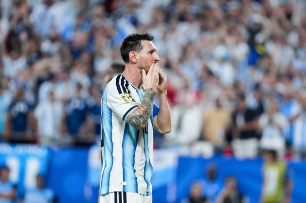 Lionel Messi of Argentina celebrates after scoring the team s third goal during a FIFA Men’s World Cup 2026 Group Stage football match between Argentina and Algeria at Kansas City Stadium, in Kansas City on June 16th 2026 (Photo by Alexandra Fechete SPP)  Copyright: xAlexandraxFechete SPPx Sportspressphoto_SPR168160