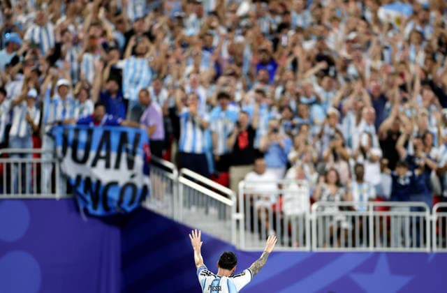 (260617) -- KANSAS CITY, June 17, 2026 -- Lionel Messi of Argentina celebrates his score during the group J match between Argentina and Algeria at the FIFA World Cup, WM, Weltmeisterschaft, Fussball 2026 at Kansas City Stadium in Kansas City, the United States, June 16, 2026. ) (SP)U.S.-KANSAS CITY-FOOTBALL-FIFA WORLD CUP-GROUP J-ARG VS ALG LixMing 
