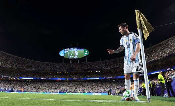 (260617) -- KANSAS CITY, June 17, 2026 -- Lionel Messi of Argentina is seen during the group J match between Argentina and Algeria at the FIFA World Cup, WM, Weltmeisterschaft, Fussball 2026 at Kansas City Stadium in Kansas City, the United States, June 16, 2026. ) (SP)U.S.-KANSAS CITY-FOOTBALL-FIFA WORLD CUP-GROUP J-ARG VS ALG LixMing 