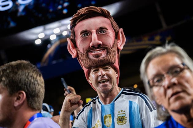 260616 Fans of Argentina celebrate after the FIFA World Cup, WM, Weltmeisterschaft, Fussball 2026 football match between Argentina and Algeria on June 16, 2026 in Kansas City. Photo: Joel Marklund BILDBYRAN kod JM JM0825 bbeng fotboll football soccer fotball vm fotbolls-vm fotball-vm fotbolls-vm 2026 fifa world cup 2026 argentina algeria algeriet celebration jubel publik spectators *** June 16, 2026  Copyright: JOELxMARKLUND BB260616JM094
